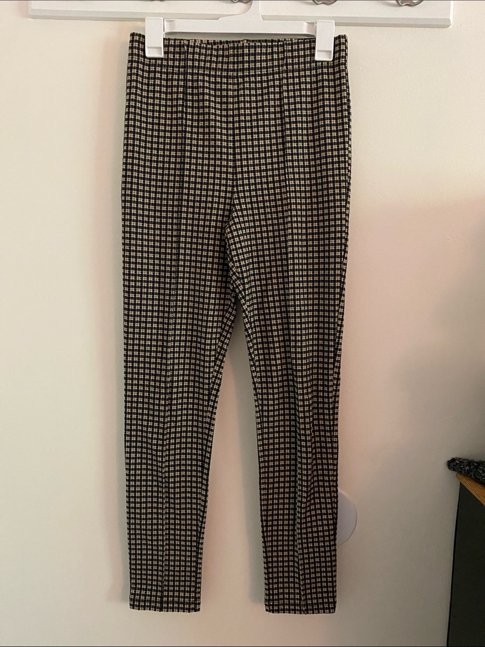 Forever 21 Black and Mustard Skinny Houndstooth Pants